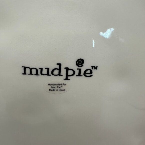 Christmas Tree Square Plate With Red & White Stripes - Picture 4 of 4